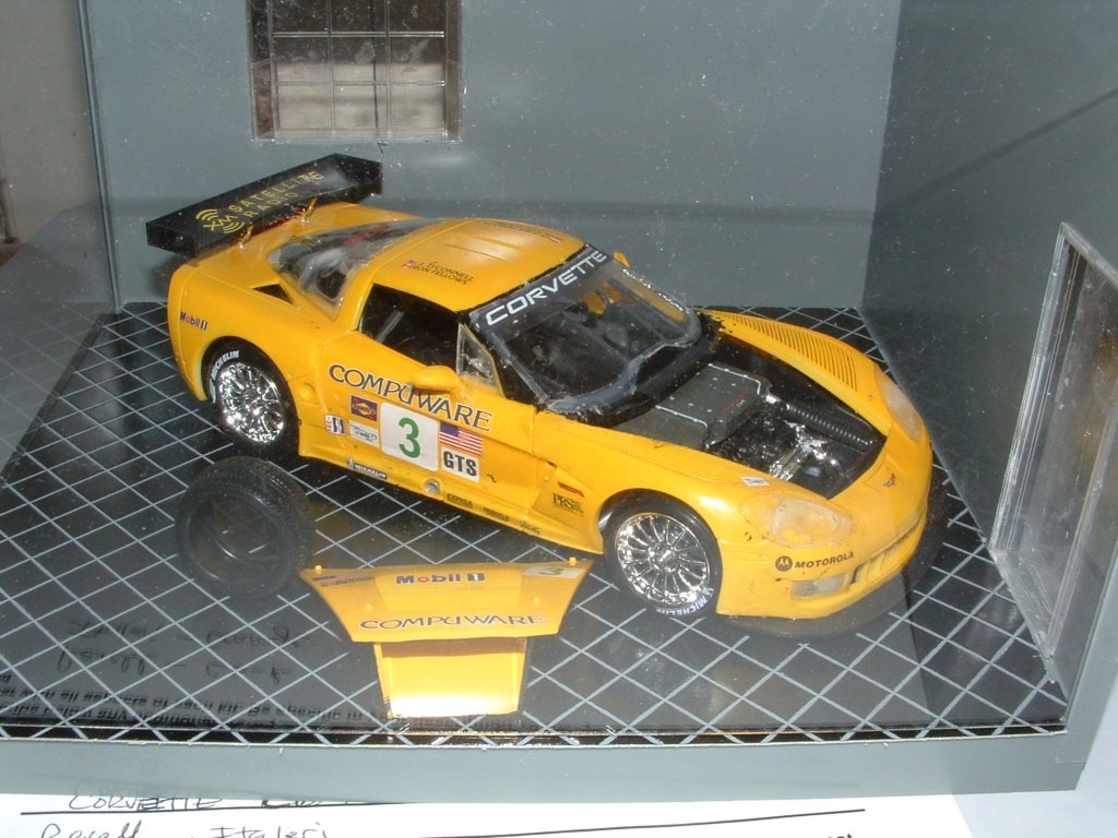 corvettec6r.jpg